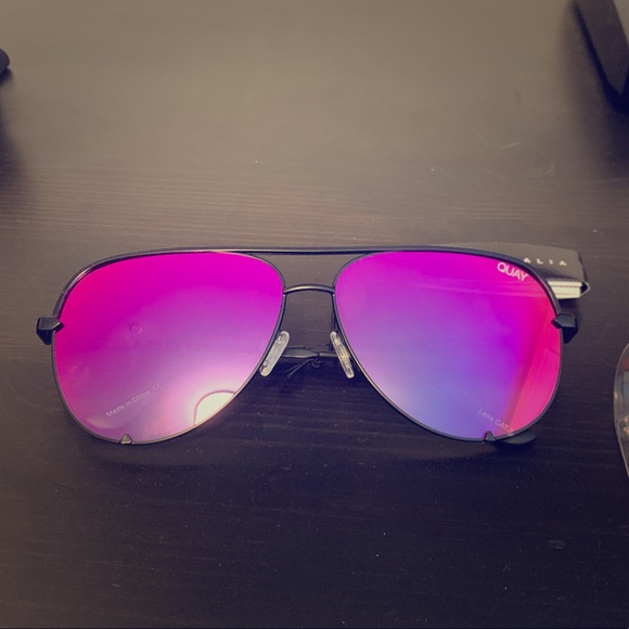 Quay Australia Accessories - BRAND NEW Quay High Key Sun Glasses